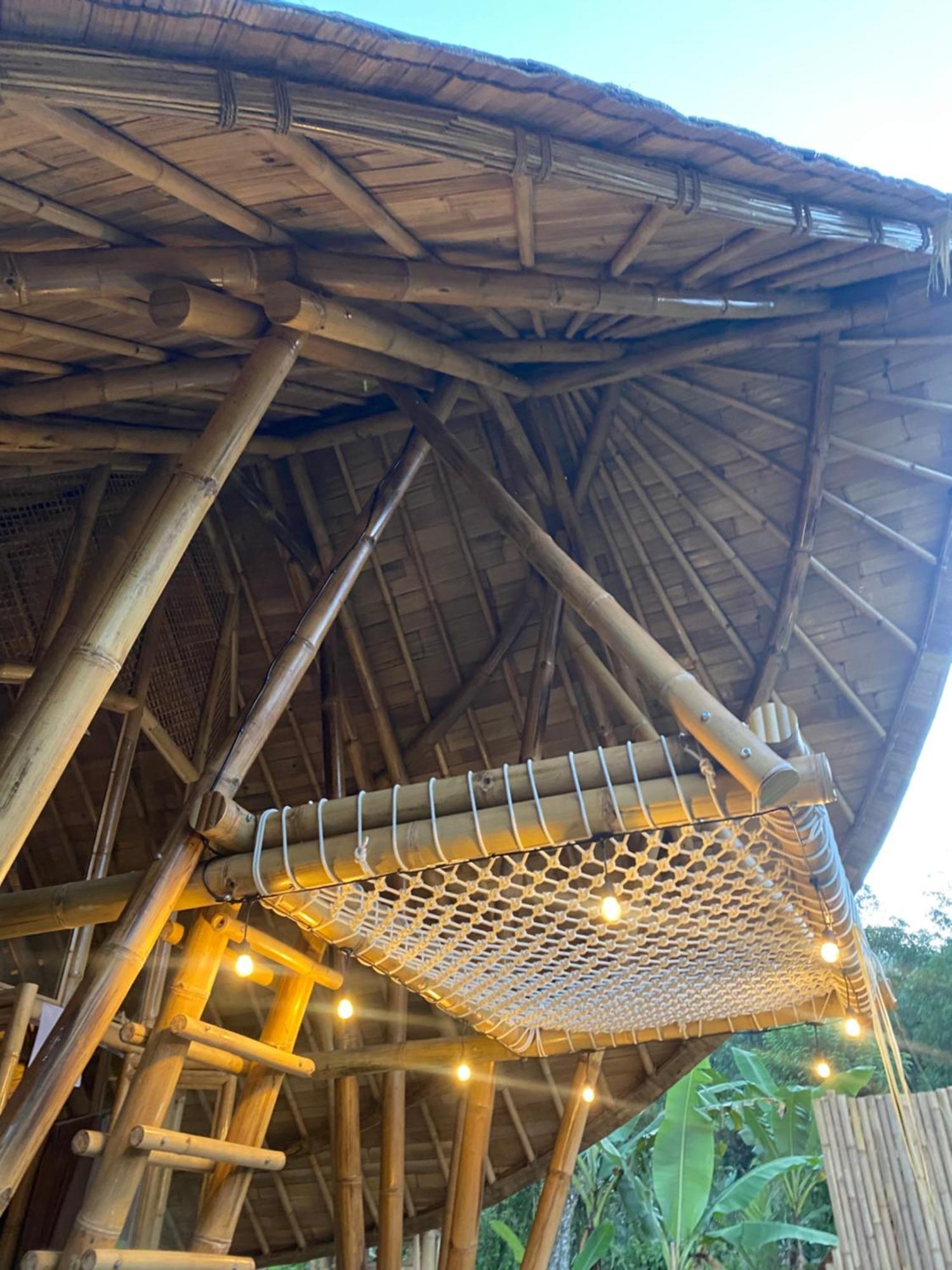 Bamboo House - Ecobreeze Βίλα Sidemen  Εξωτερικό φωτογραφία