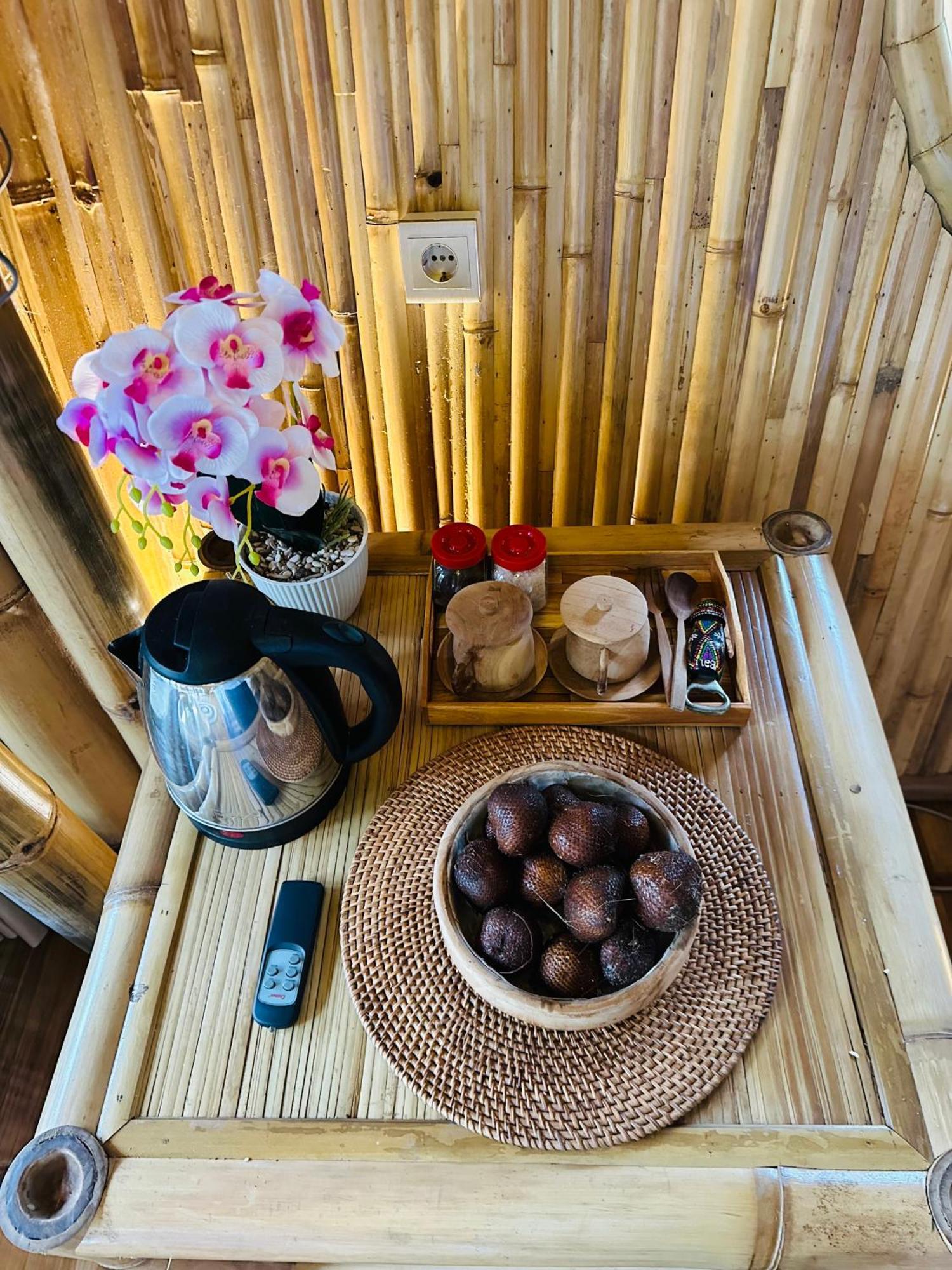 Bamboo House - Ecobreeze Βίλα Sidemen  Εξωτερικό φωτογραφία